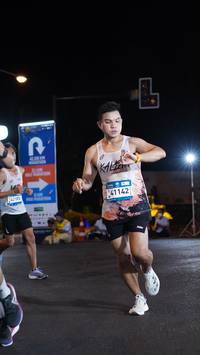 BIB: 42185, 41142
                            <button type="button" onclick="openModal(23033142)" class="btn btn-primary btn-sm float-right btn-popup" data-toggle="modal" data-target=".modal-high-quality">
                        <i class="fas fa-shopping-cart"></i> Add to Cart
                    </button>
                                            <button type="button" onclick="isThisMe(23033142, true)" class="btn btn-success btn-sm float-right btn-popup btn-isme hidden" data-toggle="tooltip" data-placement="bottom" title="นี่คือรูปของคุณใช่ไหม คลิกที่นี่เพื่อเอาเข้าอัลบั้ม">
                        <i class="fas fa-plus"></i> Add to album
                    </button>
                    <button type="button" onclick="isThisMe(23033142, false)" class="btn btn-warning btn-sm float-right btn-popup btn-isnotme hidden">
                        <i class="fas fa-ban"></i> Remove from album
                    </button>